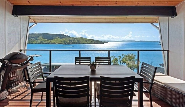 Shorelines 18, Seaview Apartment on Hamilton Island in Hamilton Island