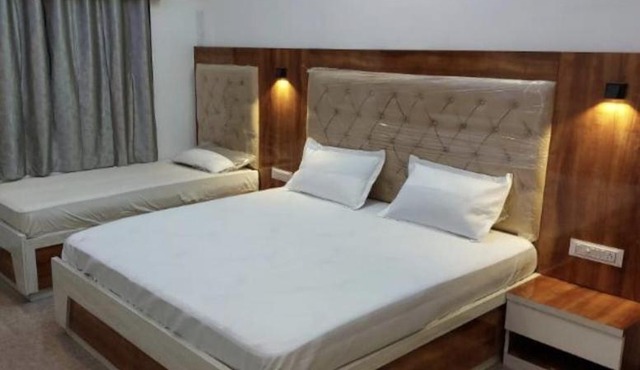 SHREE ATITHI HIGHWAY HOTEL