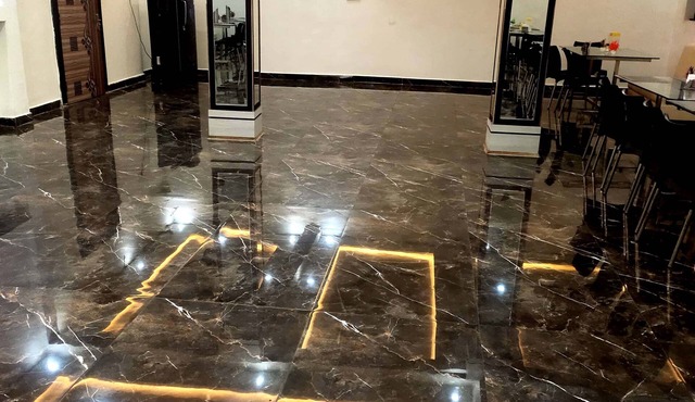 SHREE SIDDHI VINAYAK HOTEL & RESTAURANT