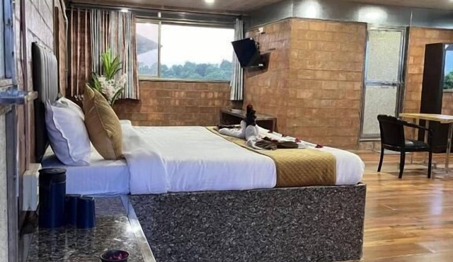 Shri Shiv Villa Managed By Blue Diamond