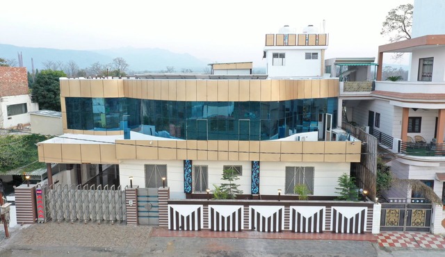Shri Vyas HomeStay-Tranquility & Peace in Elegance
