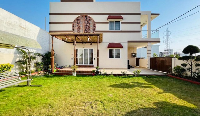 Shyam Sudha Home Stay