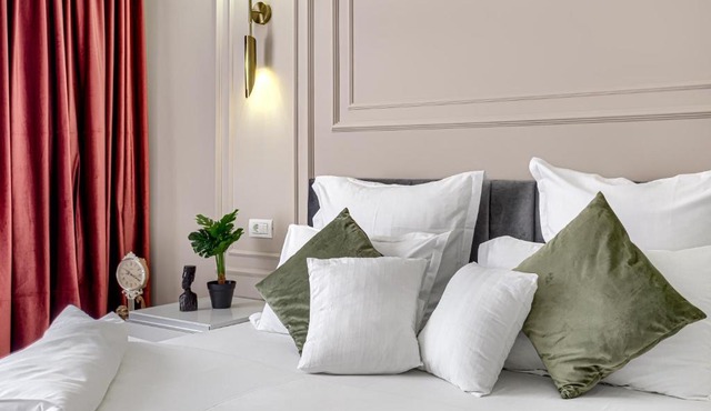 Sika Royal Garden & Spa Central Apartment Arad - self check-in