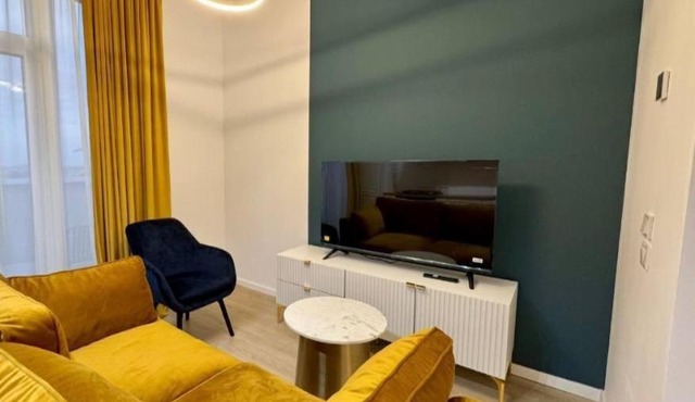 Sika Vogue Loft grand Apartment- self check-in