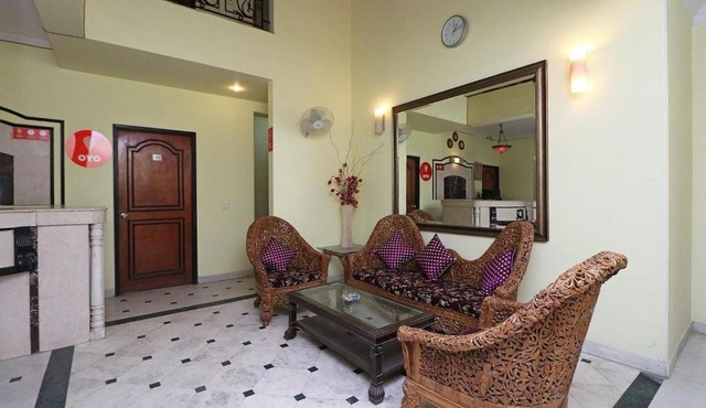 Singh Suites