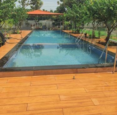 Siva Rama garden resort 6 AC Bed rooms ,swimming pool ,BoX cricket ,Born fair,BBQ, kichan&all, near beach road bheemilli vishakapatnam