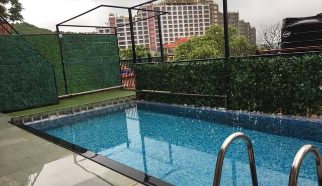 Skip City Villa Hidd