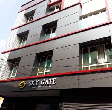 SKY GATE HOTEL Near Apollo MAIN, Women's & Children's US Consulate Sankara Netralaya Goethe Institute PrestigePalladium Shastri Bhavan Senmozhi Poonga Raj Ratnam Stadium TAJ Coromandal India Oil Bhavan Dr Mohan's Diabetics VAC Chennai