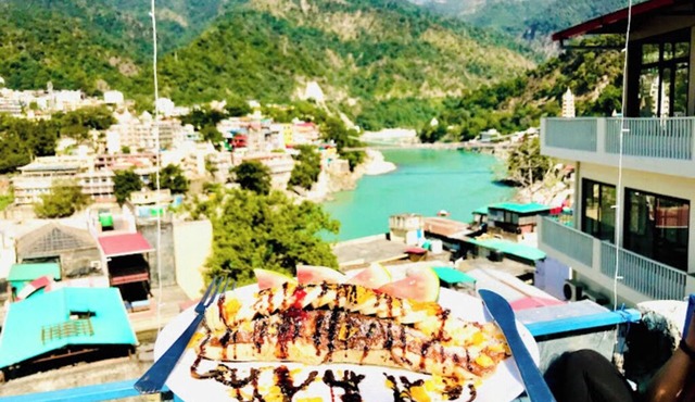 Skyard Hostel & Homestay (Harsil Valley)