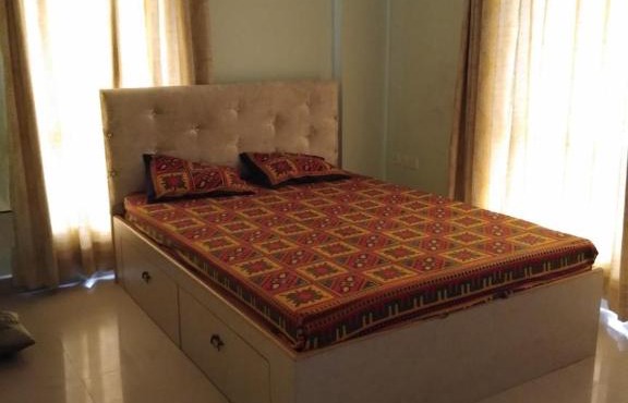 smart airport couple friendly guset house
