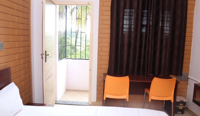 Smilestay Shree Jayaganga Arcade