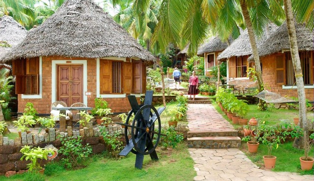 Soma Manaltheeram Ayurveda BeachVillage