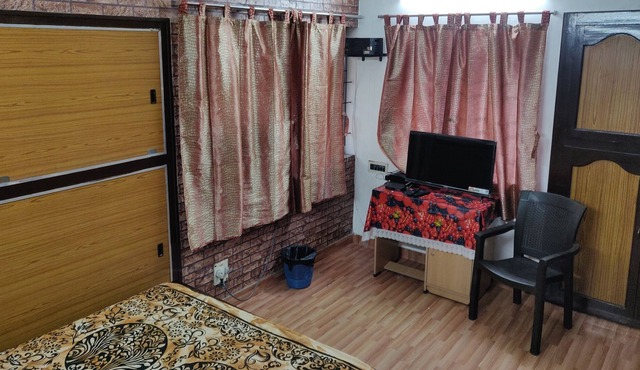 Sophisticated Apartment for office and home stay