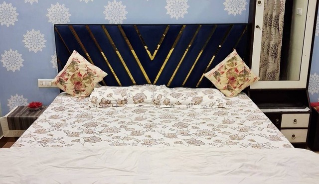 Soul Shanti Stay – Peaceful Jaipur Homestay with Terrace & Fast WiFi