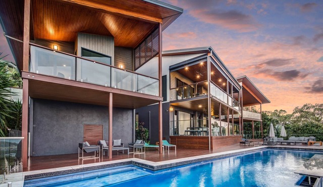 Southwinds, Stunning 8 Bedroom House on Hamilton Island in Hamilton Island
