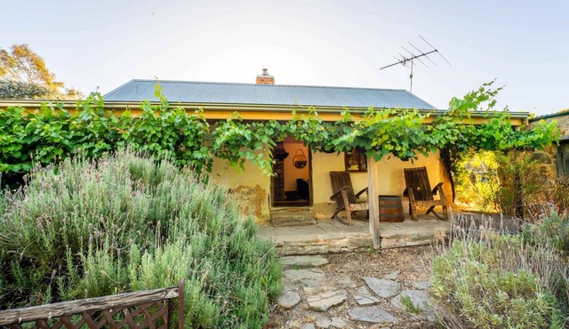 Spa Bath, Entire Home, Off Street Parking in Eden Valley