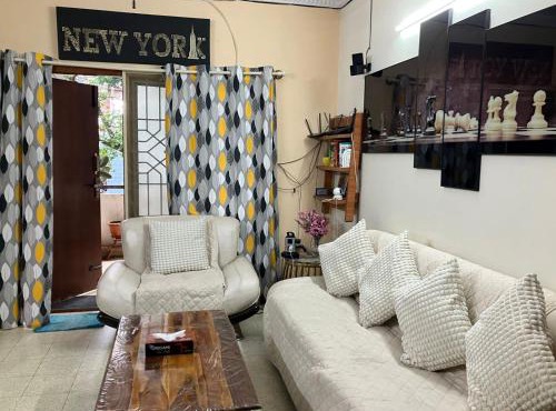 Spacious 2 BHK in VIP Area