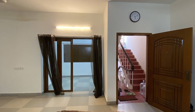 Spacious 2bhk in Tiruvanmiyur - 5min from beach