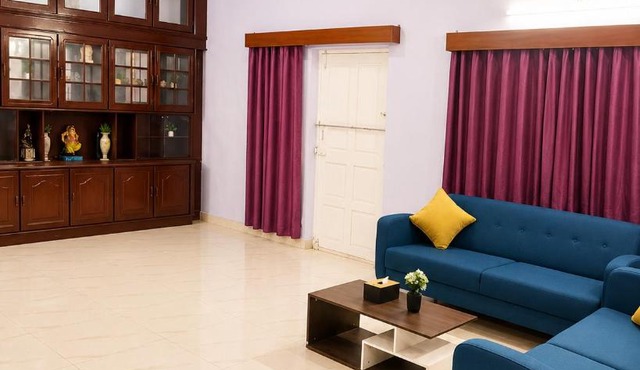 Spacious 3BHK Family Escape | Kailasagiri & Beach