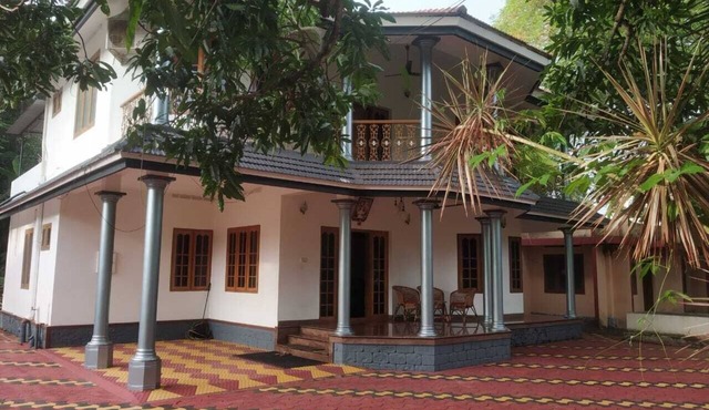 Spacious 4 Bedroom Villa