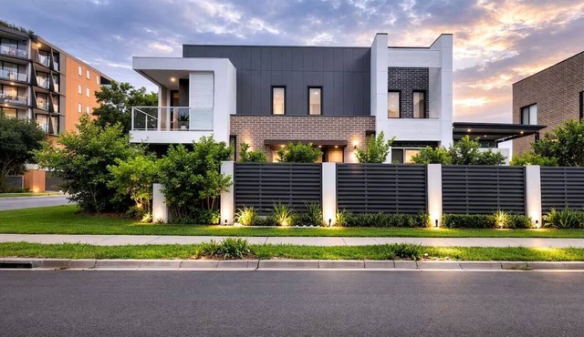 Spacious 6BR Home in Penrith |Close to Blue Mountains| Sleeps 10|Family Friendly