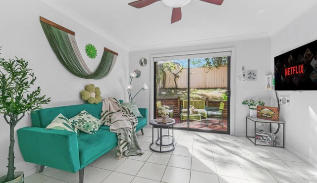 Spacious Blacktown Retreat | Convenient Location