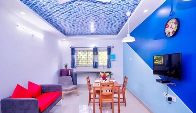 SPARKLING APARTMENT WITH POOL, WIFI (2BHK X2)