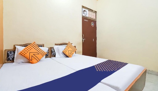 SPOT ON 77881 Kasturi Sai Darbar