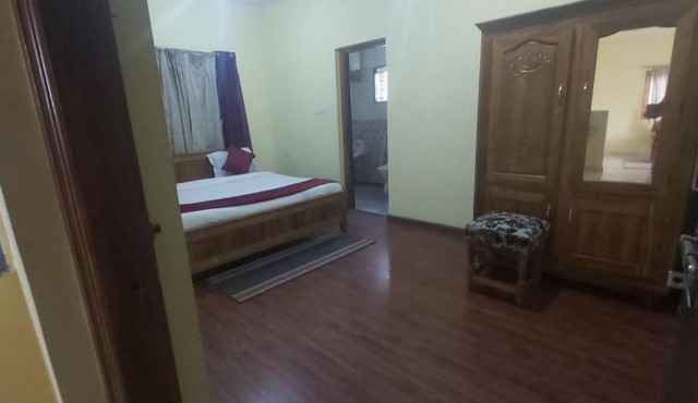 SRI AMBAL COTTAGE