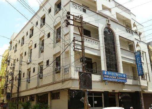 Sri Sai Krishna Deluxe Lodge