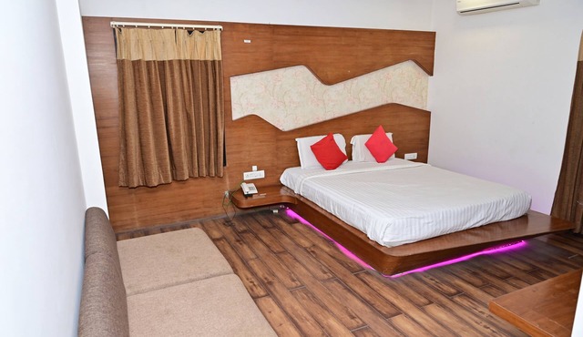 Sri Shivam Hotel
