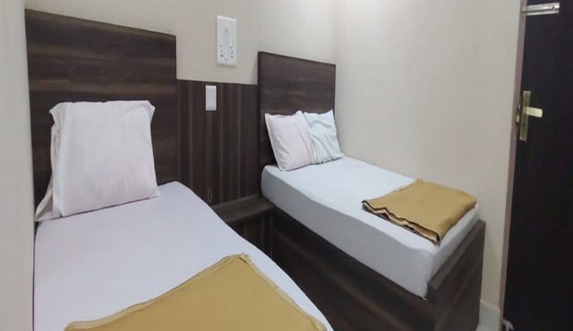 Sri Sivalakshmi AC Guest House