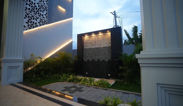 Sri Vasam by Aarin
