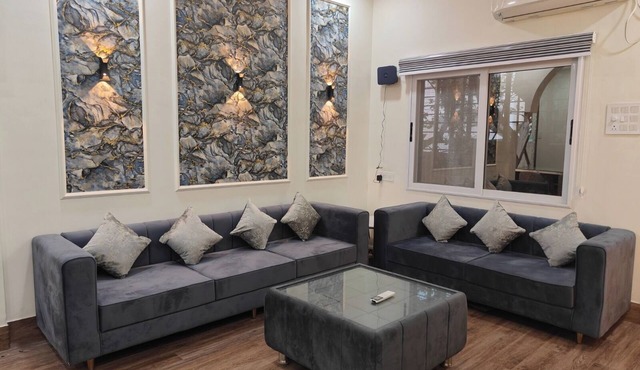 Staeg Shiva 2bhk Ujjain