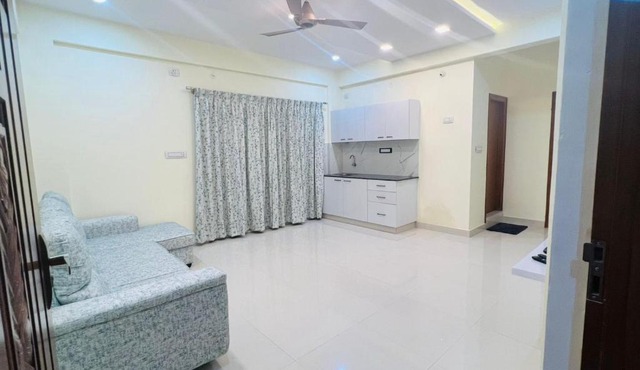 Stay For Uptu 6-8 Guest in a 2BHK near Hennur Airport Road