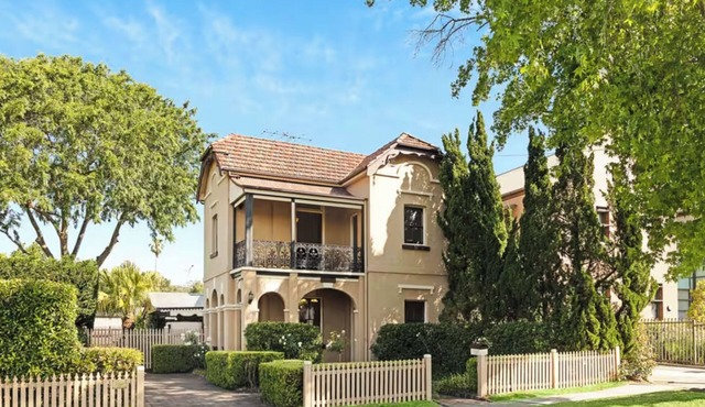 Stay in a restored 1890s home that once served as Camden’s first hospital
