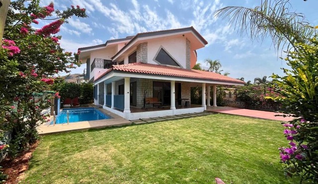 Stay Leisurely Havenwood Villa 4BHK, Lonavala