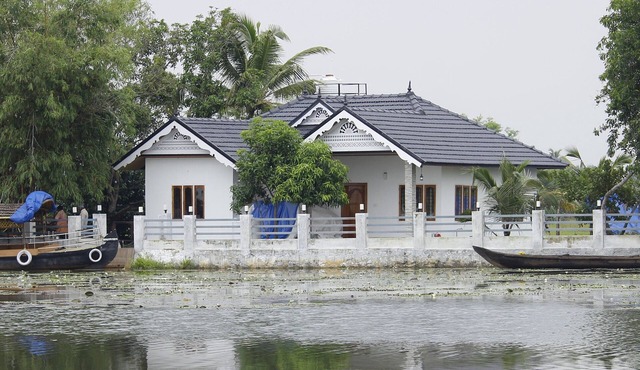Stay on an island- Graamya village trip!!