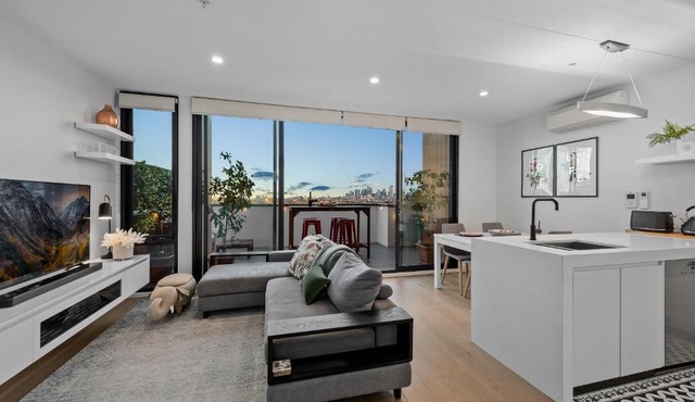 StayCentral - Northcote Townhouse with Study in Melbourne