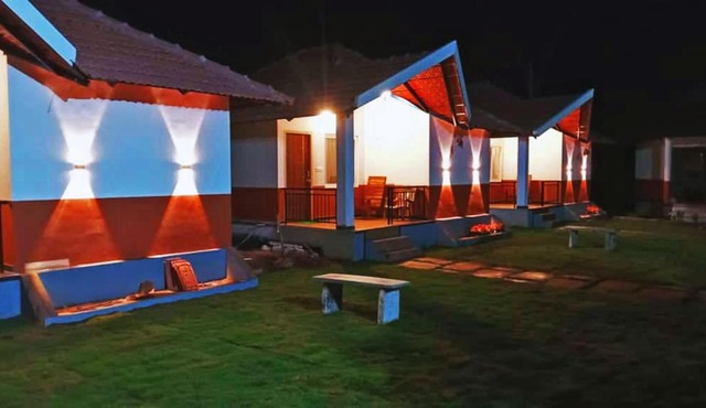 STAYMAKER Nature Valley Resort - Just 5 min drive to temple