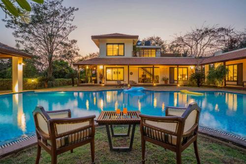 StayVista at Birdsong with Pvt Pool, Lawn & Gazebo