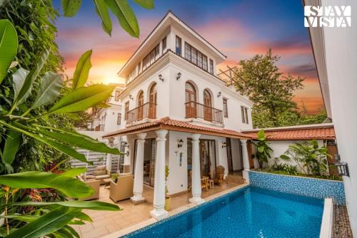 StayVista at La Feu with Pool, Wi-Fi