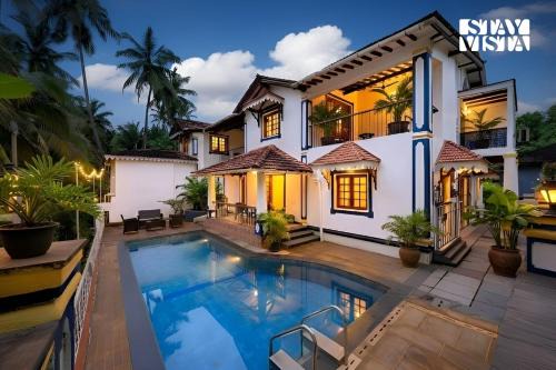 StayVista at La Tranquillità Luxurious 6BHK Villa With Pvt Pool, Pool Table, Cook at Saligao North Goa