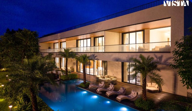 StayVista at Plazzio