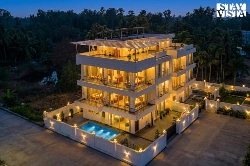 StayVista at Villa Solasta with BBQ and Swimming Pool