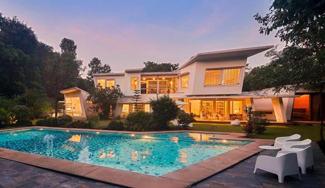 StayVista's Hanamizu - Pool-View Villa with Lawn & Reading Corner