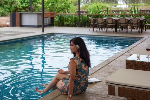 StayVista's Lumiere Villa with Rainshower Bliss