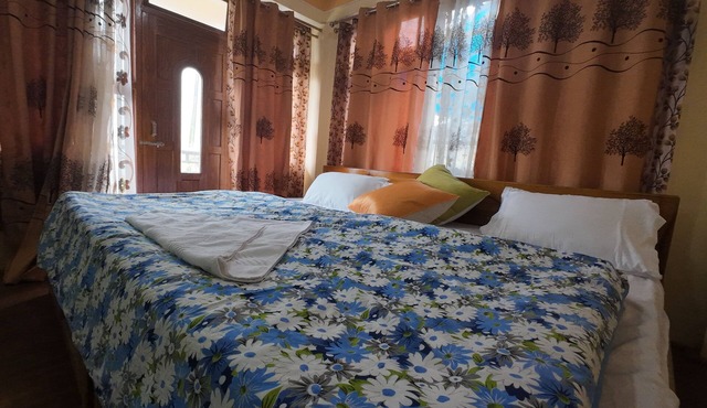 "StayWithUs: Your Comfort, Our Priority!"
