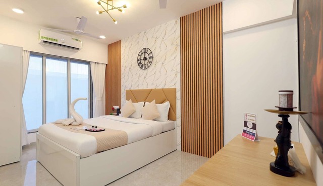 Studio Apartment (Kitchen)