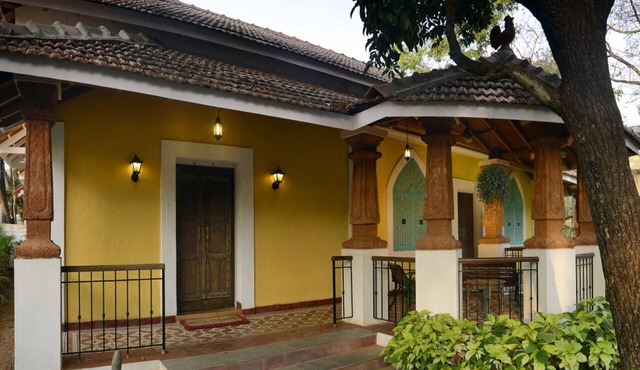 Stunning designer Villa with Pool in North Goa